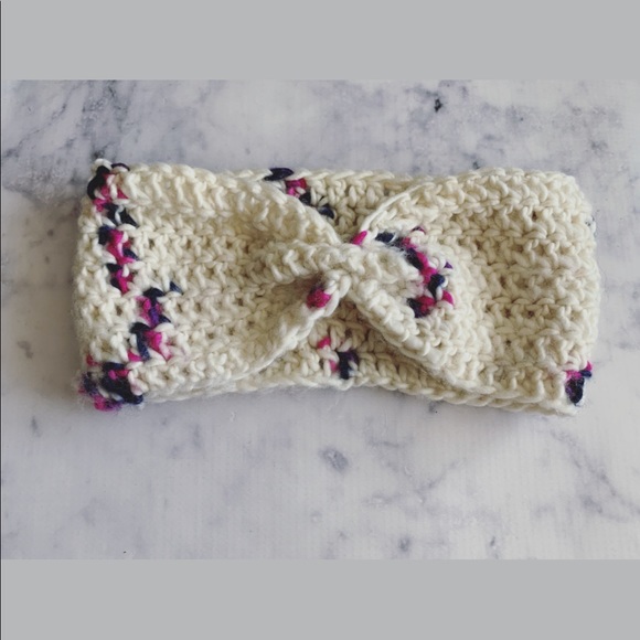 Handmade Crochet Sprinkle Merino Wool Earwarmer - Picture 2 of 5